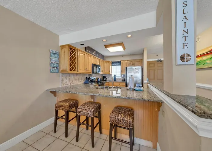 Destin On The Gulf 403 - This Is A Beautiful Beach Front Condo With A Great View Of The Gulf