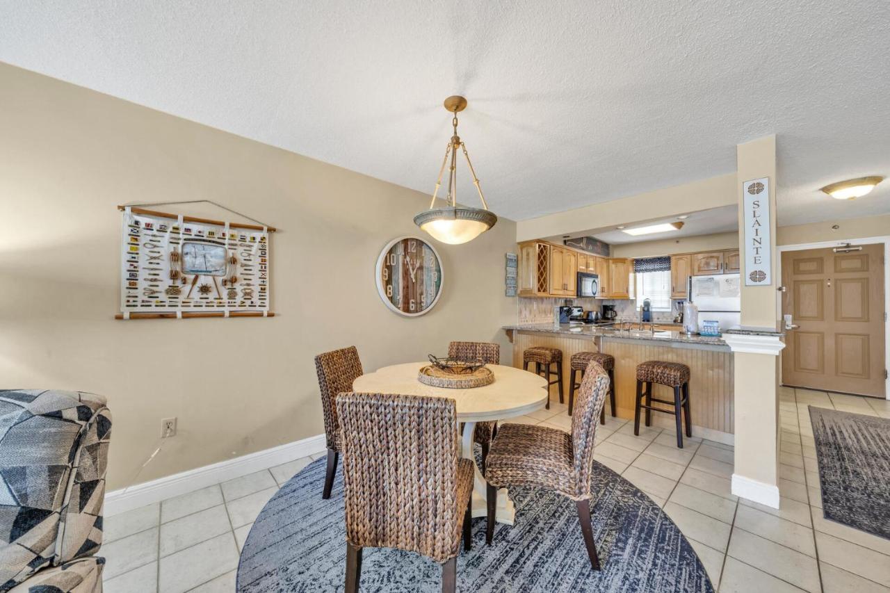 On The Gulf 403 - Is A Beautiful Front With A Great View Of The Gulf Hébergement de vacances
